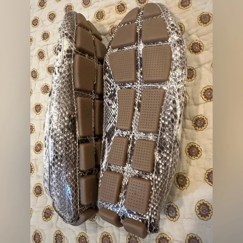 Cole Haan Shelby Bit Logo Snake Print Leather Driving Loafer Moccasins Size 8.5 - Picture 7 of 8